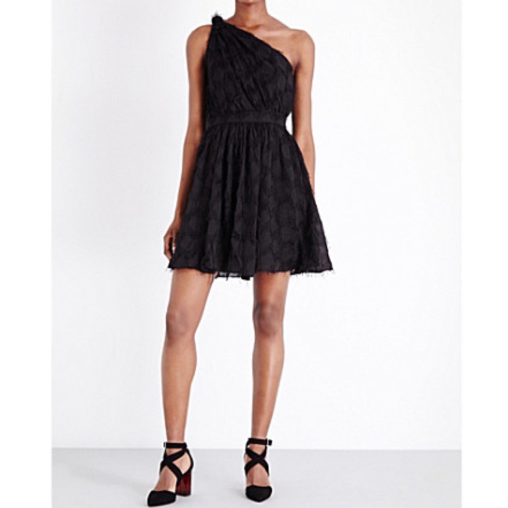 One shoulder mini, cinched waist with pockets. Size 6